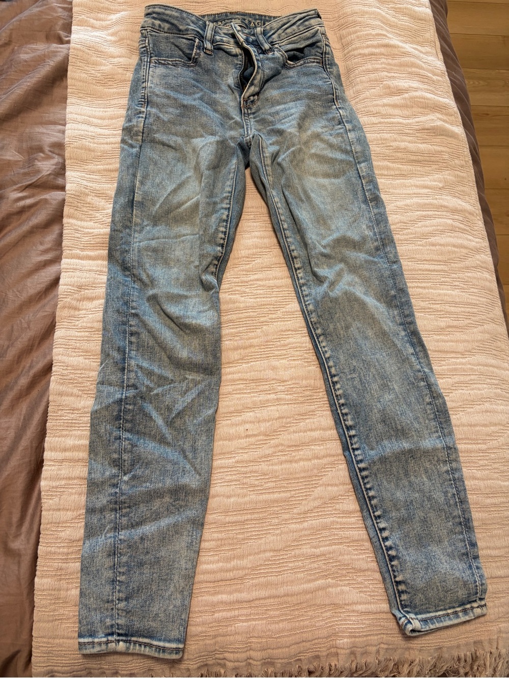 American Eagle Outfitters Light Blue Skinny Jeans